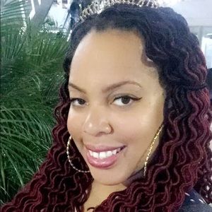 Meet your Posher, Brittney